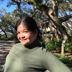 Meet your Posher, Bea